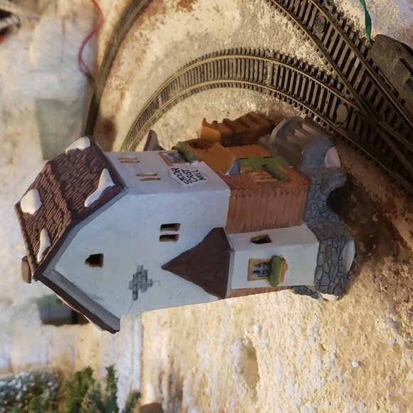 DEPARTMENT 56 - Alpine Village - Stoder Grist Mill - In Original Box - Picture 5 of 11
